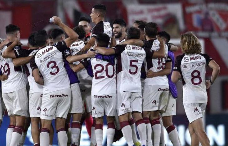 Zubeldía tiene a todos sus futbolistas a disposición.