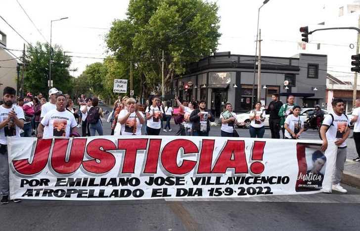 Marcha en el lugar donde atropellaron a Emiliano.