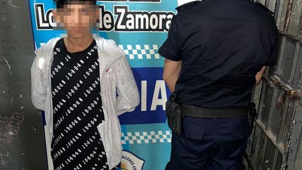 El joven menor de edad quedó a disposición de la Justicia de Lomas de Zamora.