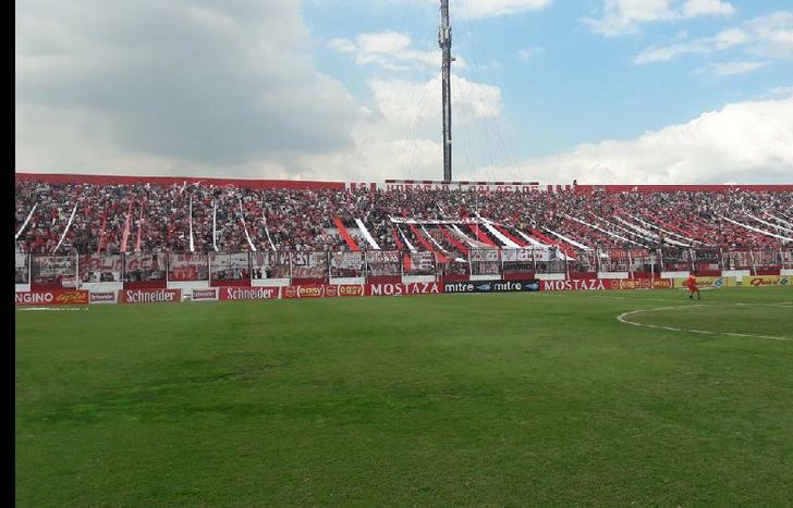 La idea de la dirigencia es volver a darle un marco especial a las tribunas.