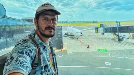 Emilio en el aeropuerto de Panamá, antes de regresar a Lomas. Emilio en el aeropuerto de Panamá, antes de regresar a Lomas.