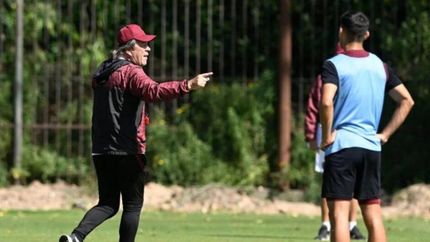 Ricardo Zielinski analizó el mal presente de Lanús en La Copa de la Liga. Ricardo Zielinski analizó el mal presente de Lanús en La Copa de la Liga.