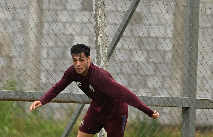 Lanús podría incorporar jugadores si se va Besozzi.