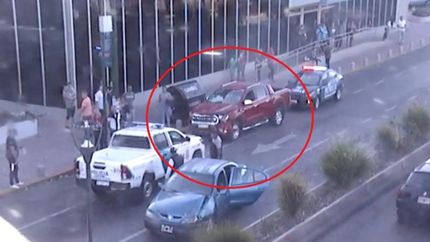 Los delincuentes fueron vistos por las cámaras del Municipio.