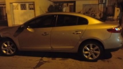 El auto robado en Lomas de Zamora.