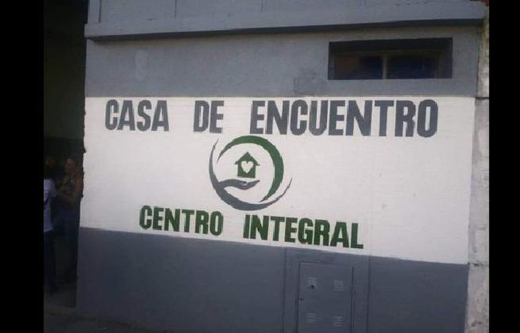 EN TUCUMÁN 1290, ENTRE LARROQUE Y LA GRIGERA.