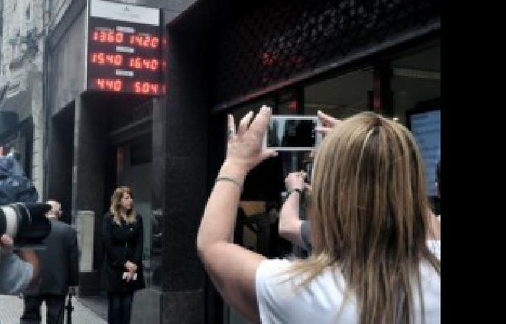 dolar 1