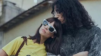 Mica como Fabi Cantilo.