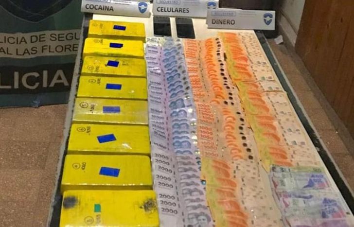 La droga incautada a la pareja lomense.