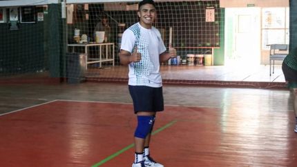 Lucas debutó en la primera con 15 años.