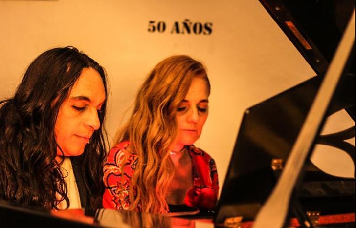 Dany y Andrea.