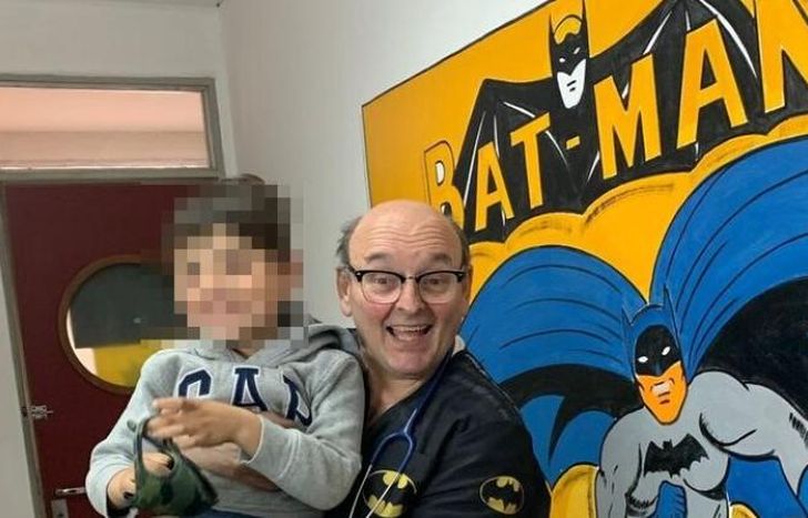 La alegría de Martín en su trabajo. Su personalidad hizo que pueda llevarse un millón de amigos.