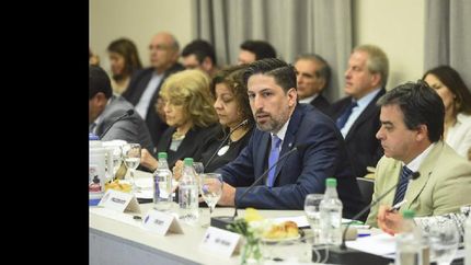 el gobierno se prepara para arrancar las negociaciones con los docentes