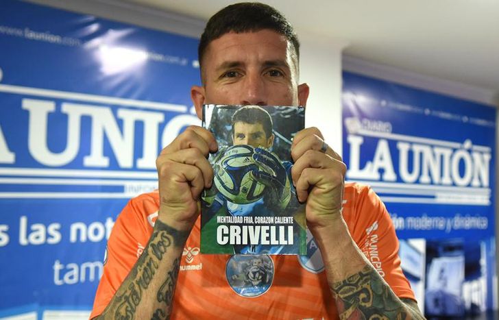 Federico Crivelli contó cómo es su biografía.