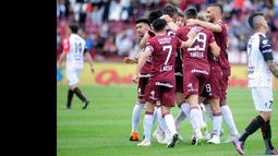 Lanús, que sólo le ganó a Patronato, se quiere abrazar nuevamente el triunfo.