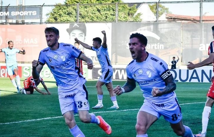 Adrián Arregui, otra vez en Temperley.