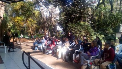 Juan Botana sigue con sus Festivales de Poesía.