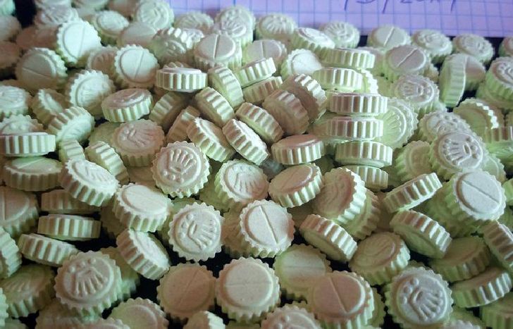 Tenían 565 pastillas de éxtasis, cuyo valor de mercado asciende a unos $170.000.