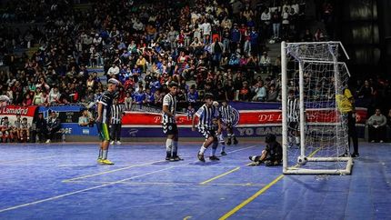 Este miércoles arranca la Copa Comunidad Lomas: cómo es el fixture.