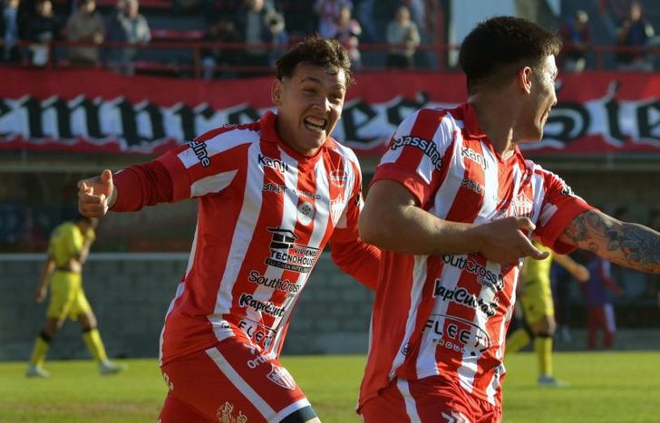 El atacante consiguió el gol tan ansiado para cortar la racha nefasta de Talleres en la Primera Nacional.