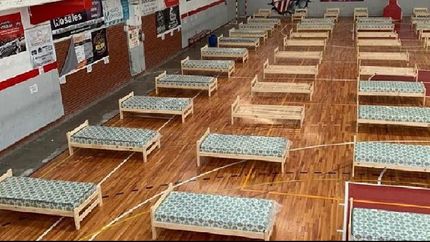 Talleres equipó con 100 camas el Microestadio Mallarakis para usarlo como centro de aislamiento