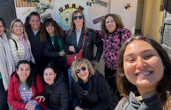 Las alumnas están recaudando fondos para ayudar a Casa Manu.