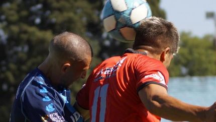 Brown ganó en el duelo de titulares y perdió en el de suplentes.