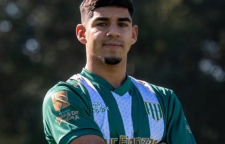 De Ritis disputó 30 partidos con la camiseta de Banfield y anotó un gol.