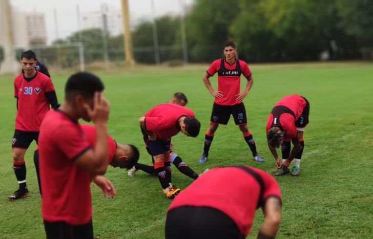 Los suplentes de Brown sumaron minutos de acción.