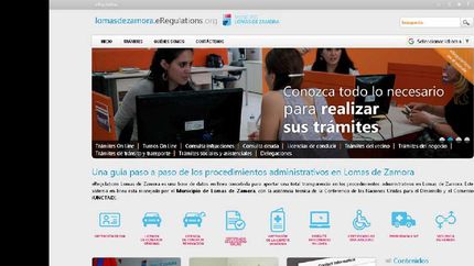 los vecinos hacen consultas por el chat online.