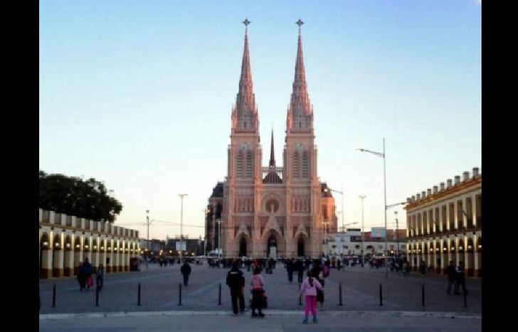 Con la fe de llegar a la basílica el domingo por la mañana.