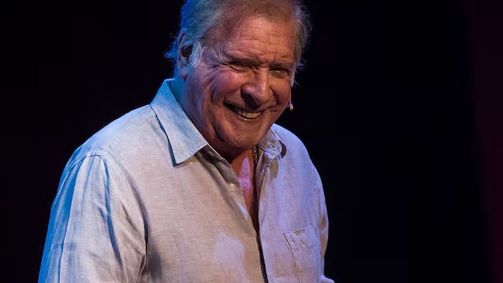 Arturo Puig, con sus Buenas palabras en Banfield.&nbsp;