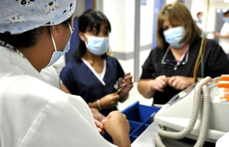 Se realizan testeos en hospitales de todo el país.