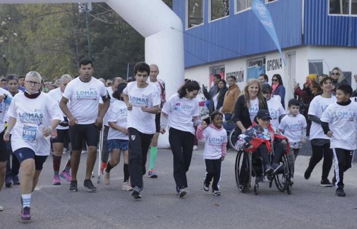 Para hacer visible, lo invisible.