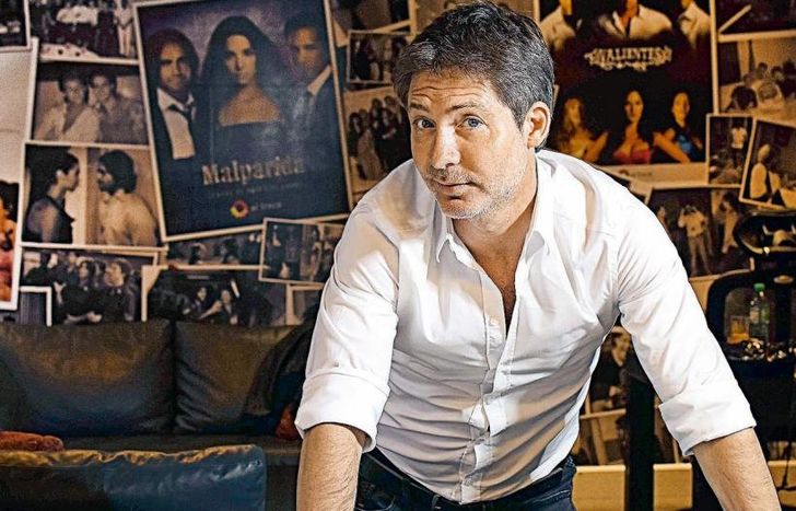 Vuelve a producir teatro.