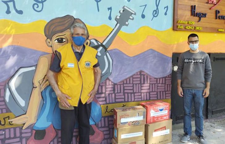 Como es habitual, se acercaron al Hogar Pereyra para ayudar.