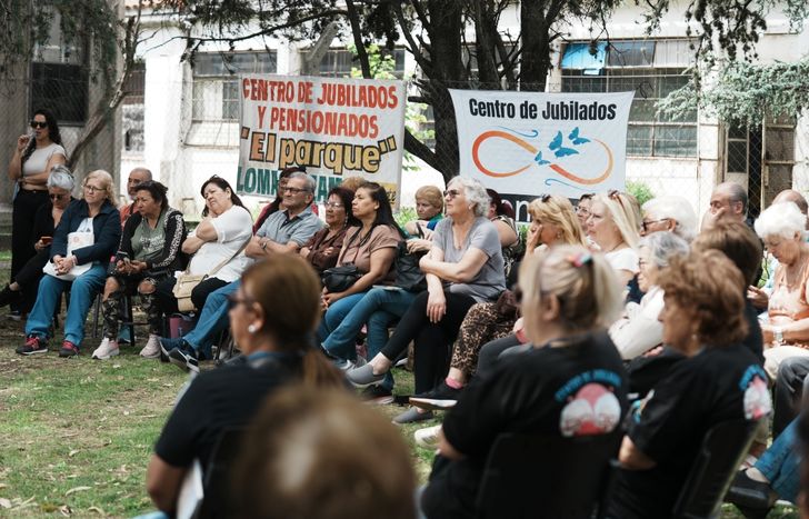 Van a seguir fortaleciendo a los más de 120 centros de jubilados que funcionan en Lomas.