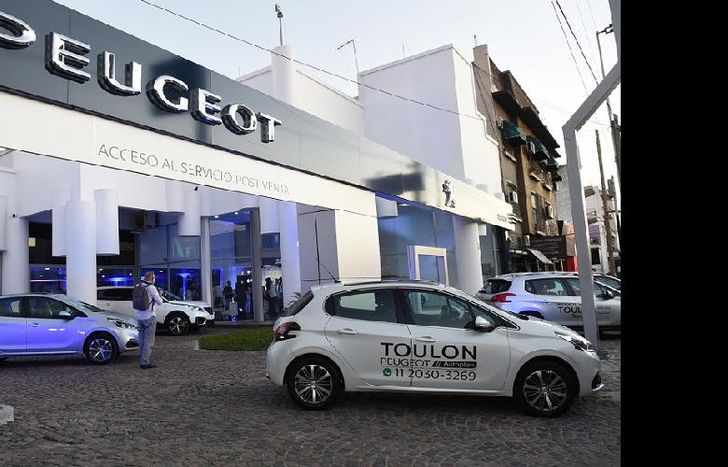 La flamante sucursal ofrece una amplia gama de modelos.