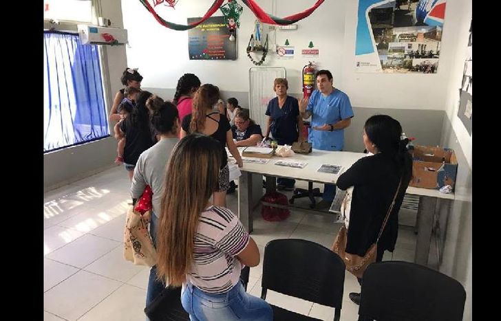 en las salas de espera de las 43 unidades sanitarias se brindan las charlas.