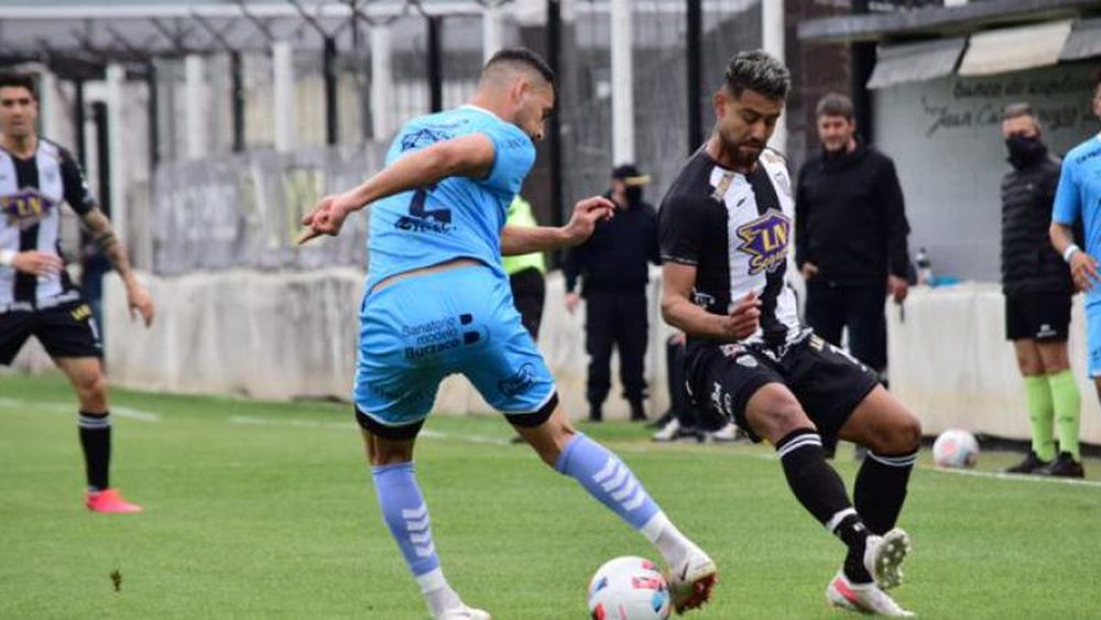 Temperley no pudo pasar del cero en la visita a Caseros.