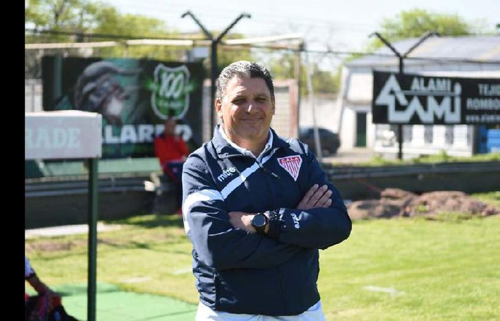 Aníobal Biggeri probó nuevo sistema táctico en el amistoso y quedó muy conforme.