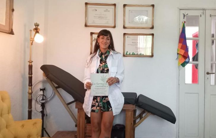 El objetivo de los médicos es educar a los pacientes para el uso responsable del Cannabis, recalcó.