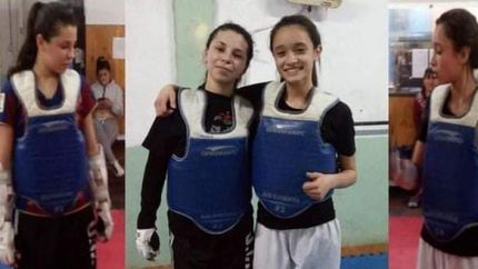 Las chicas en la sociedad de fomento local.