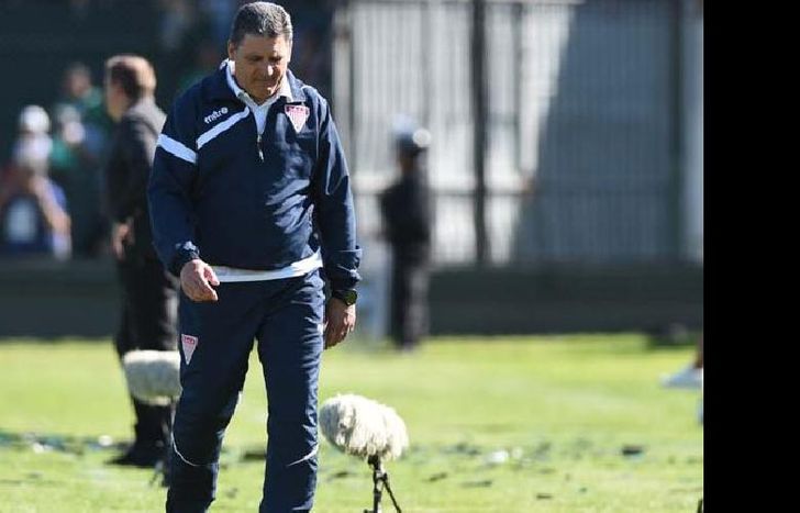 El técnico de Los Andes, Aníbal Biggeri, sabe que tiene mucho trabajo por delante con el equipo.