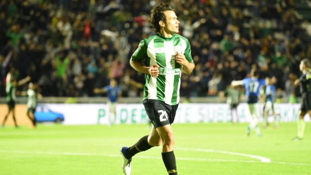 Cvitanich, ante Talleres, convirtió su último gol.
