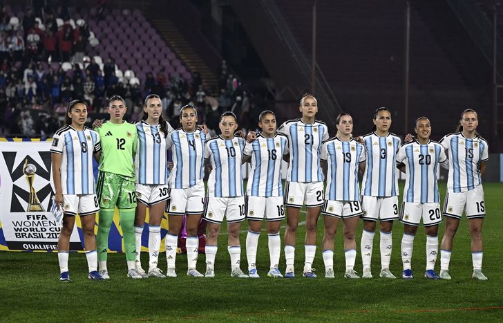 La Selección Argentina de fútbol femenino clasificó al Mundial en la cancha de Lanús.