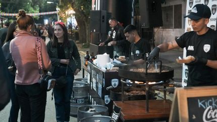 Ofrecerán diferentes promociones en comidas, bebidas y postres.