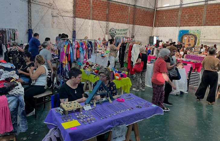 La feria de emprendedores es abierta a la comunidad.