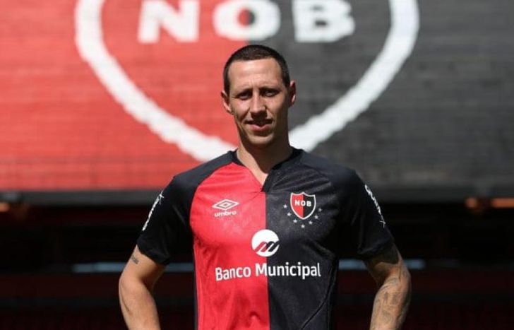 Cristian Lema es uno de los apuntados por Lanús para reforzar la defensa.