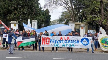 lomas: fuerte movilizacion contra la privatizacion de aysa